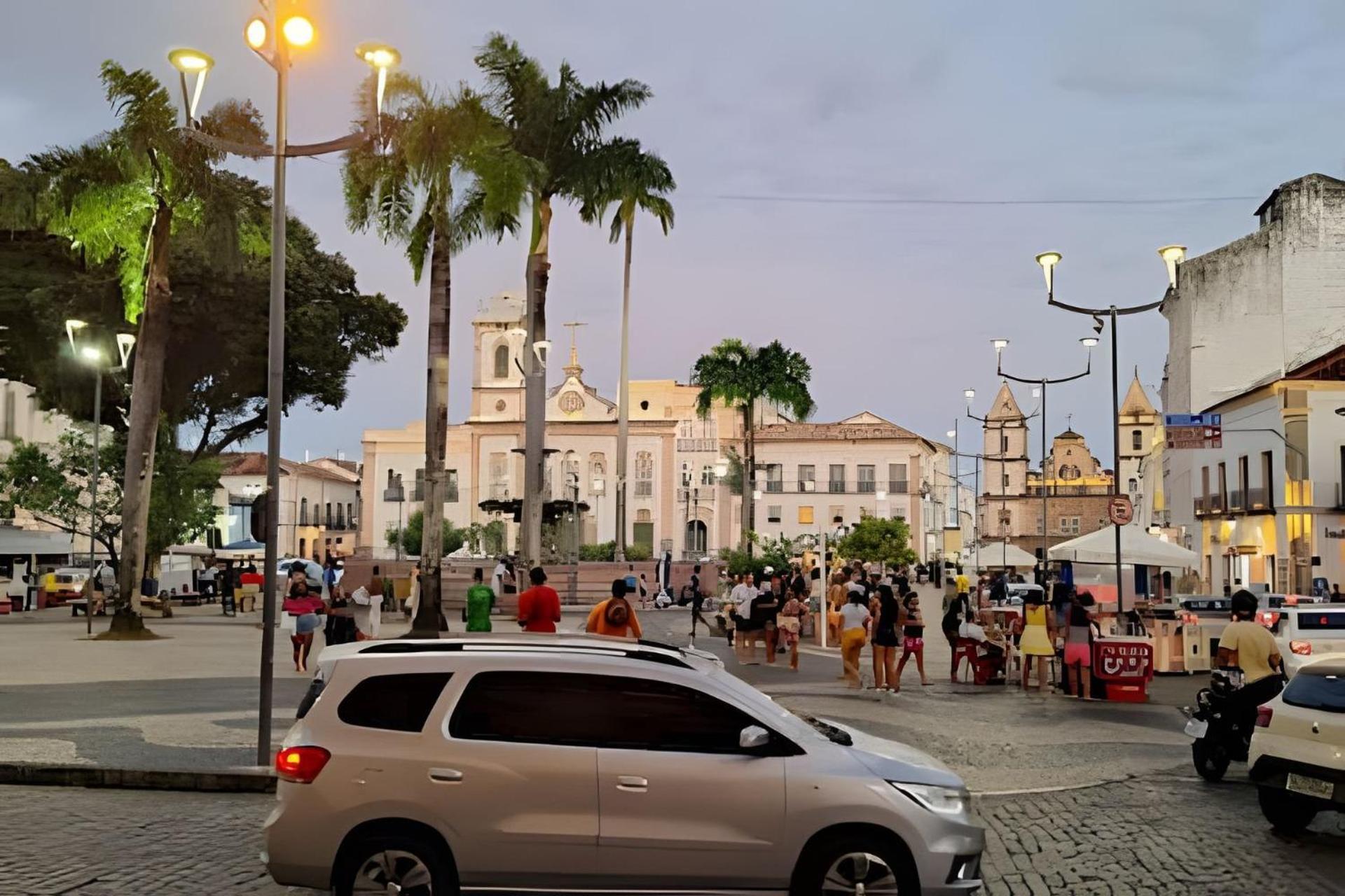 Apartamento Aos Pes Do Poeta Salvador